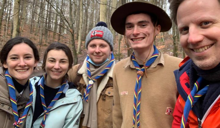Vladimir, promo 2024, une mission solidaire avec les Scouts Unitaires de France Chefs maitrise activite chefs groupe 720x421 - Vladimir, promo 2024, une mission solidaire avec les Scouts Unitaires de France